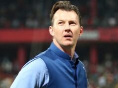 Brett Lee Chooses Sachin as Best Batter, Kallis as Top All-Rounder Brett Lee Chooses Sachin as Best Batter, Kallis as Top All-Rounder