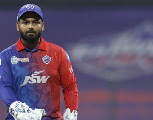 Rishabh Pant Advised to Reject Delhi Capitals Captaincy Offer by Jaffer Rishabh Pant Advised to Reject Delhi Capitals Captaincy Offer by Jaffer