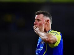 Michael Hussey Keeps Door Open for England Batting Coach Position Michael Hussey Keeps Door Open for England Batting Coach Position